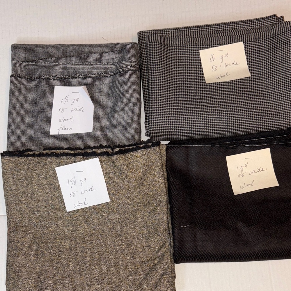 Wool fabric 1-1.5 yd cuts - Lot of 4 pieces - NEW